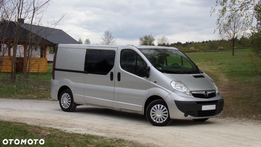 Opel VIVARO 2.0 115KM * LONG * KLIMA * BRYGADÓWKA 5/6 OSÓB * SUPER STAN ! - 3