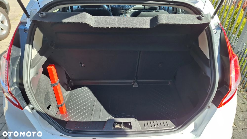 Ford Fiesta 1.25 Trend - 10