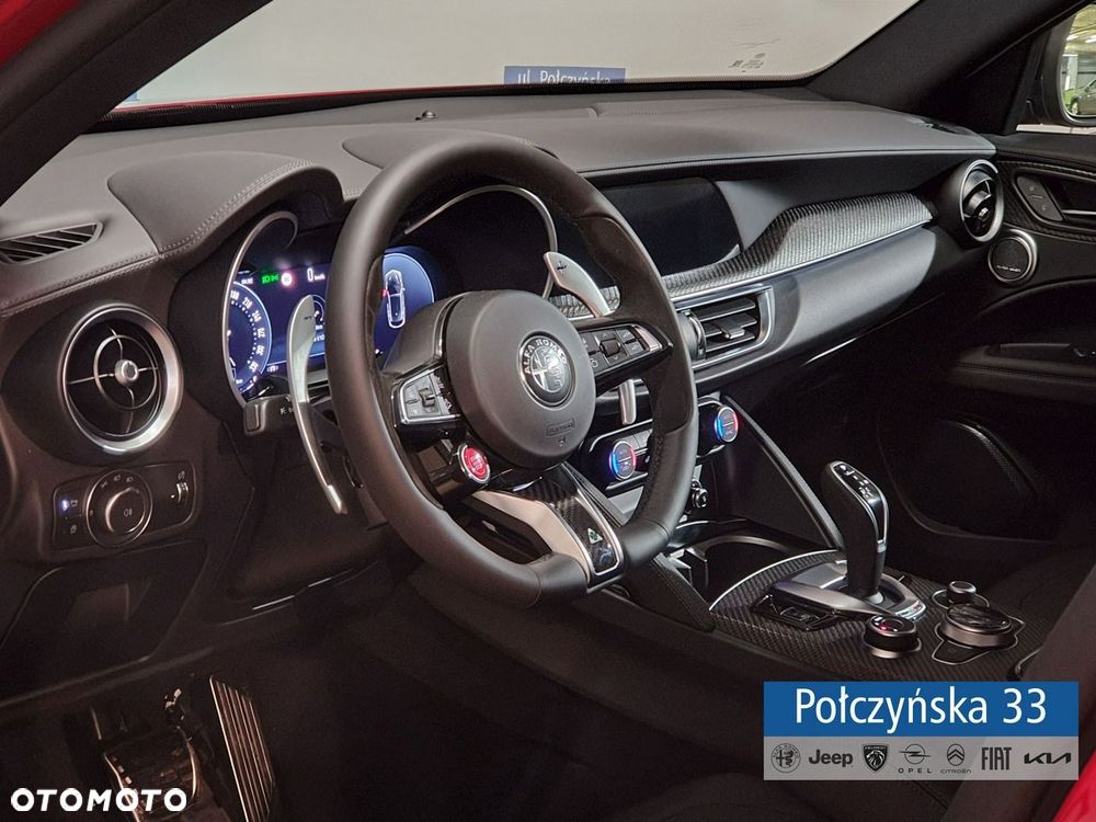 Alfa Romeo Stelvio - 9