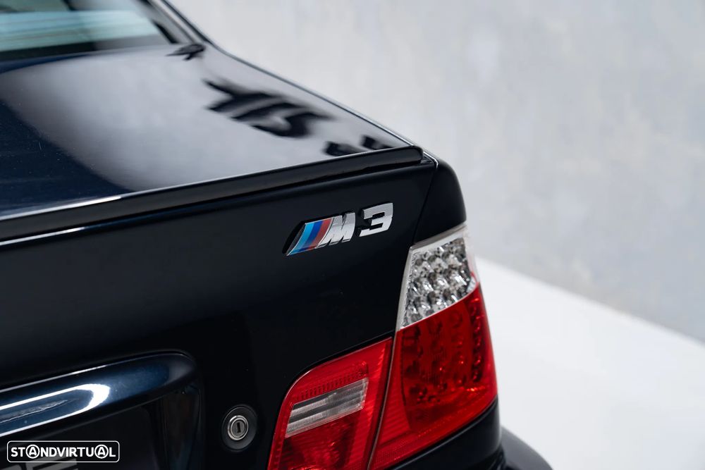 BMW M3 Standard - 12