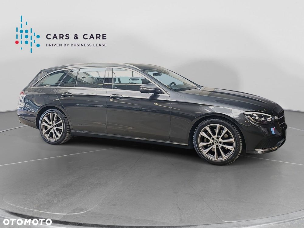 Mercedes-Benz Klasa E 220 d 4-Matic - 19