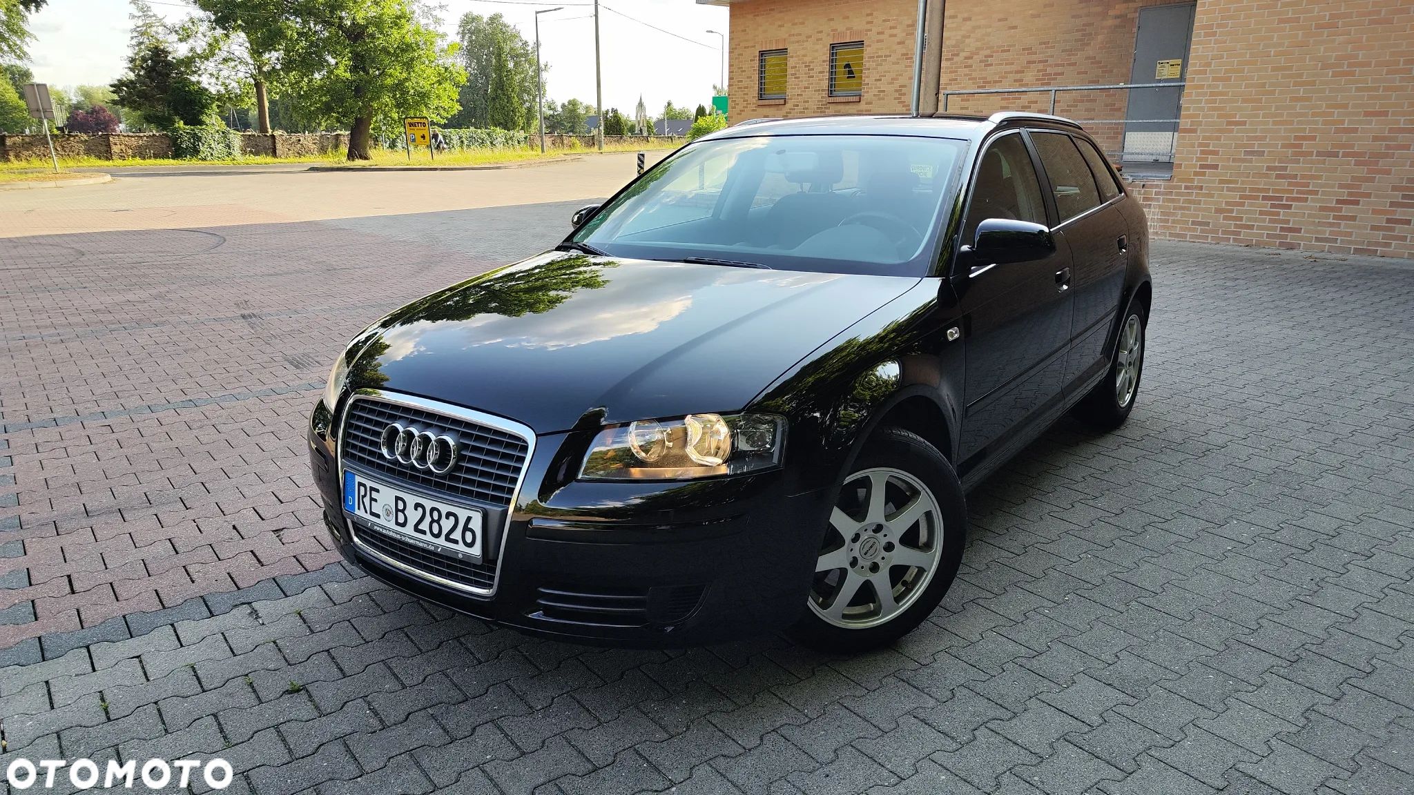 Audi A3 1.6 Attraction - 1
