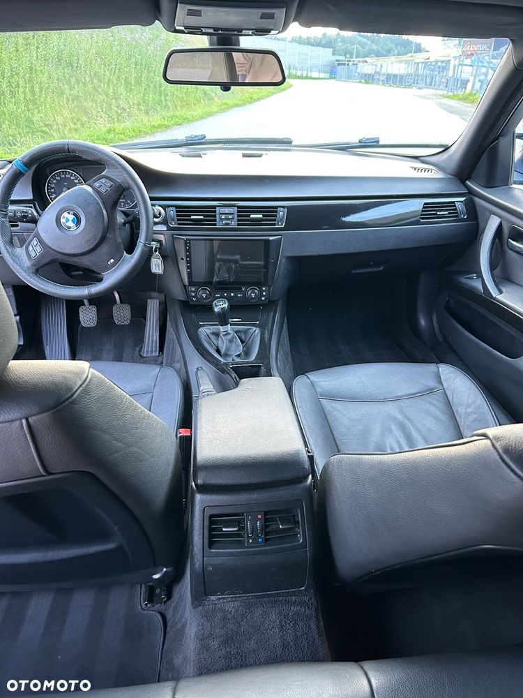 BMW Seria 3 320d - 9