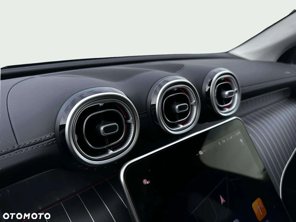 Mercedes-Benz GLC Coupe 200 mHEV 4-Matic AMG Line - 21