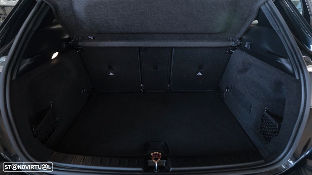 Mercedes-Benz GLA 250 e 8G-DCT Progressive Advanced - 46
