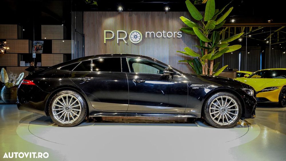 Mercedes-Benz AMG GT - 6