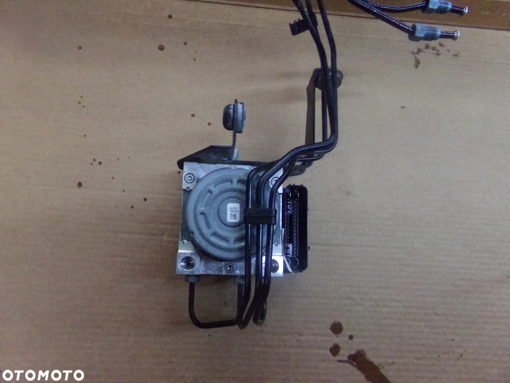 KV6C-219BB KV6C-2B373BB POMPA ABS connect mk2 lift - 2