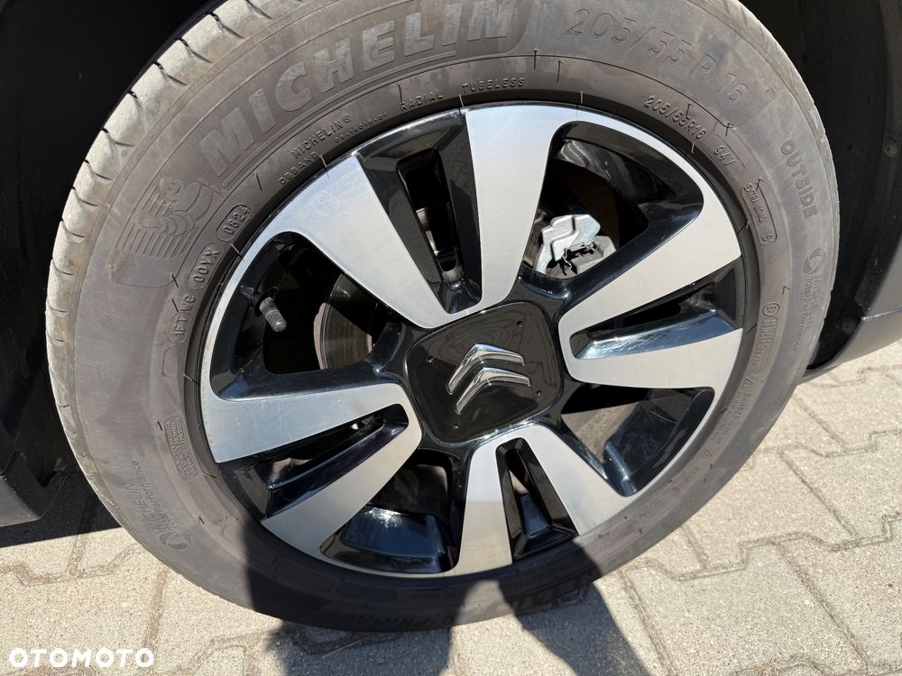Citroën C3 1.2 PureTech Shine - 12