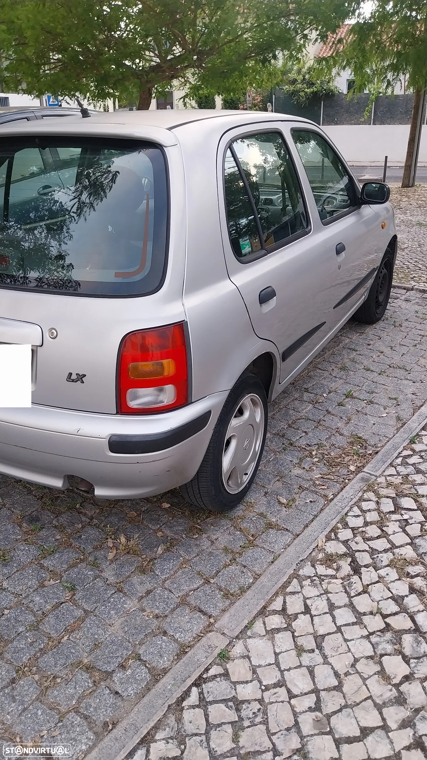 Nissan Micra 1.0 LX - 7