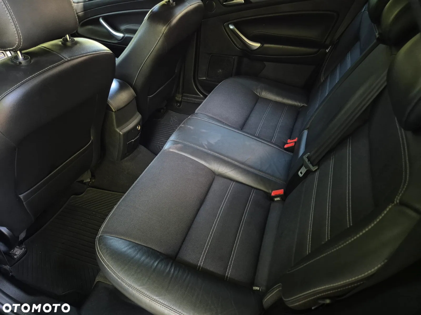 Ford Mondeo 2.0 TDCI Champions Edition - 13