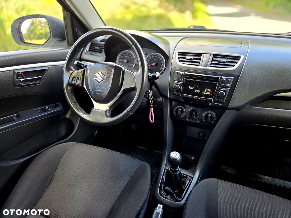 Suzuki Swift 1.2 X-TRA - 28