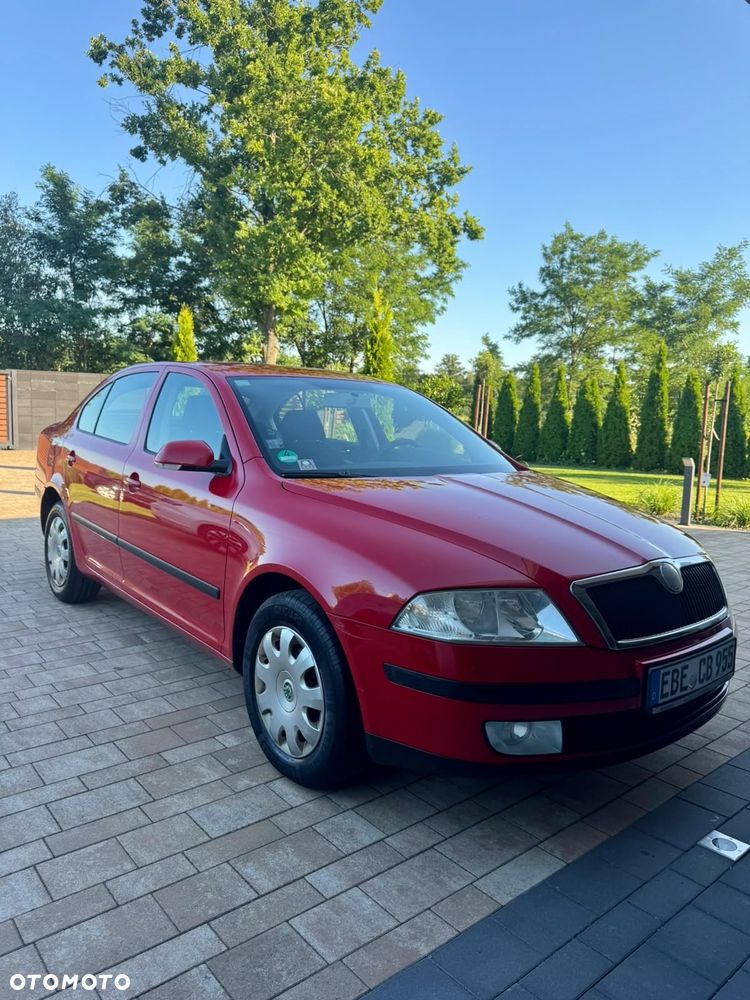 Skoda Octavia 1.9 TDI DPF DSG Elegance - 1