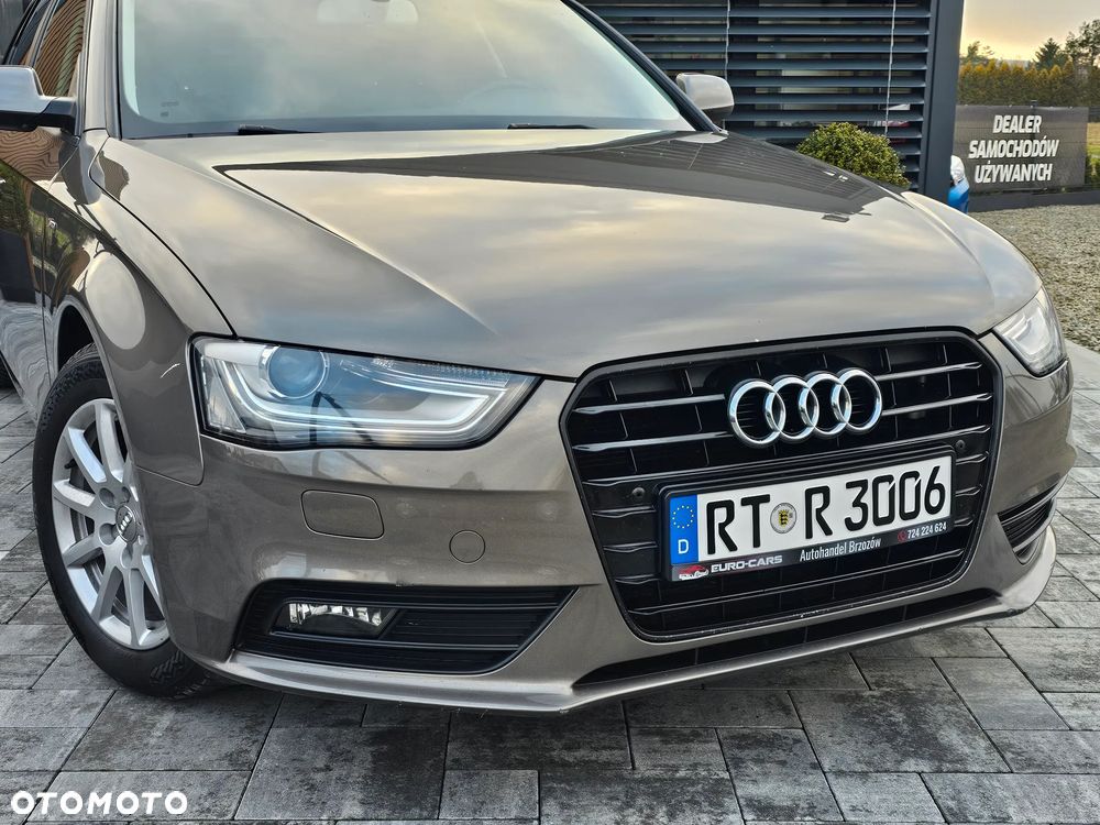 Audi A4 Avant 2.0 TDI DPF multitronic S line Sportpaket - 19
