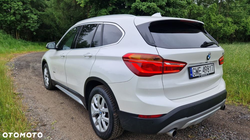 BMW X1 xDrive20i - 4
