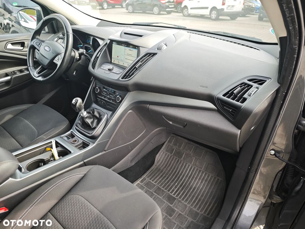 Ford Kuga 1.5 EcoBoost 2x4 Cool & Connect - 37