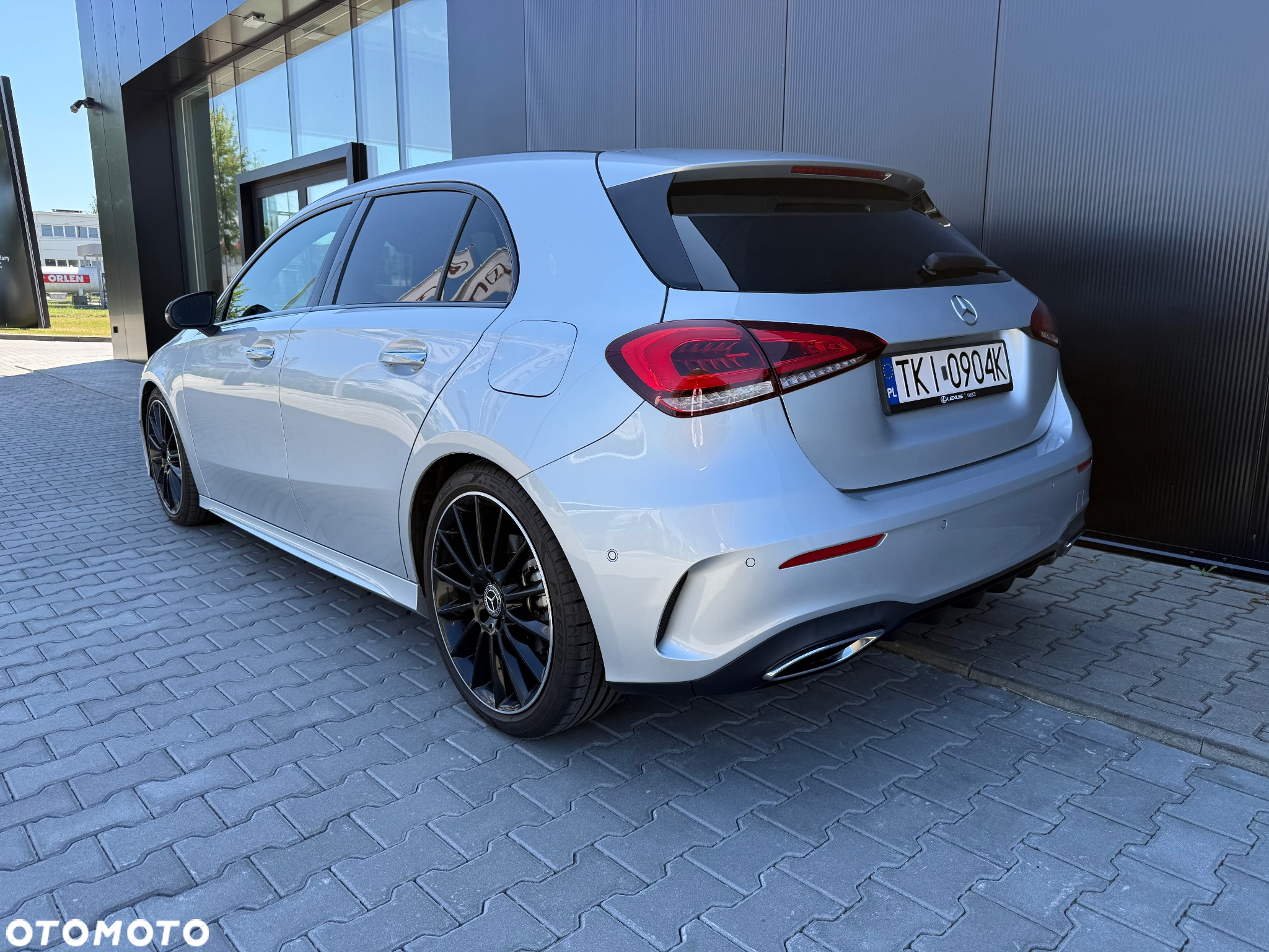 Mercedes-Benz Klasa A 200 AMG Line 7G-DCT - 2