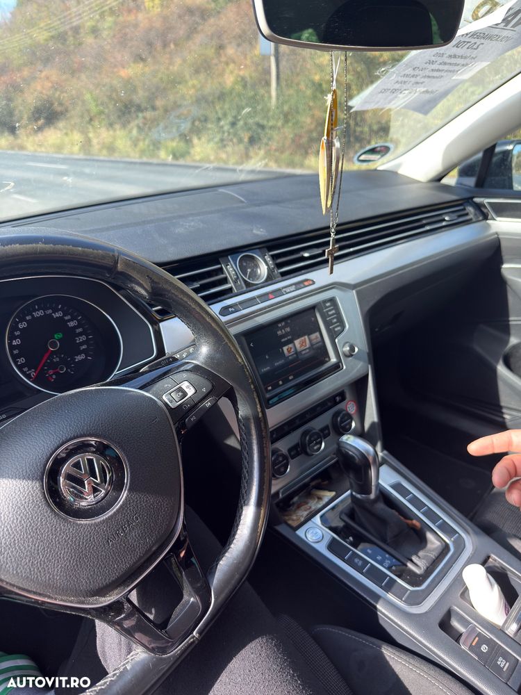 VOLKSWAGEN Passat 2015 — imagine 6