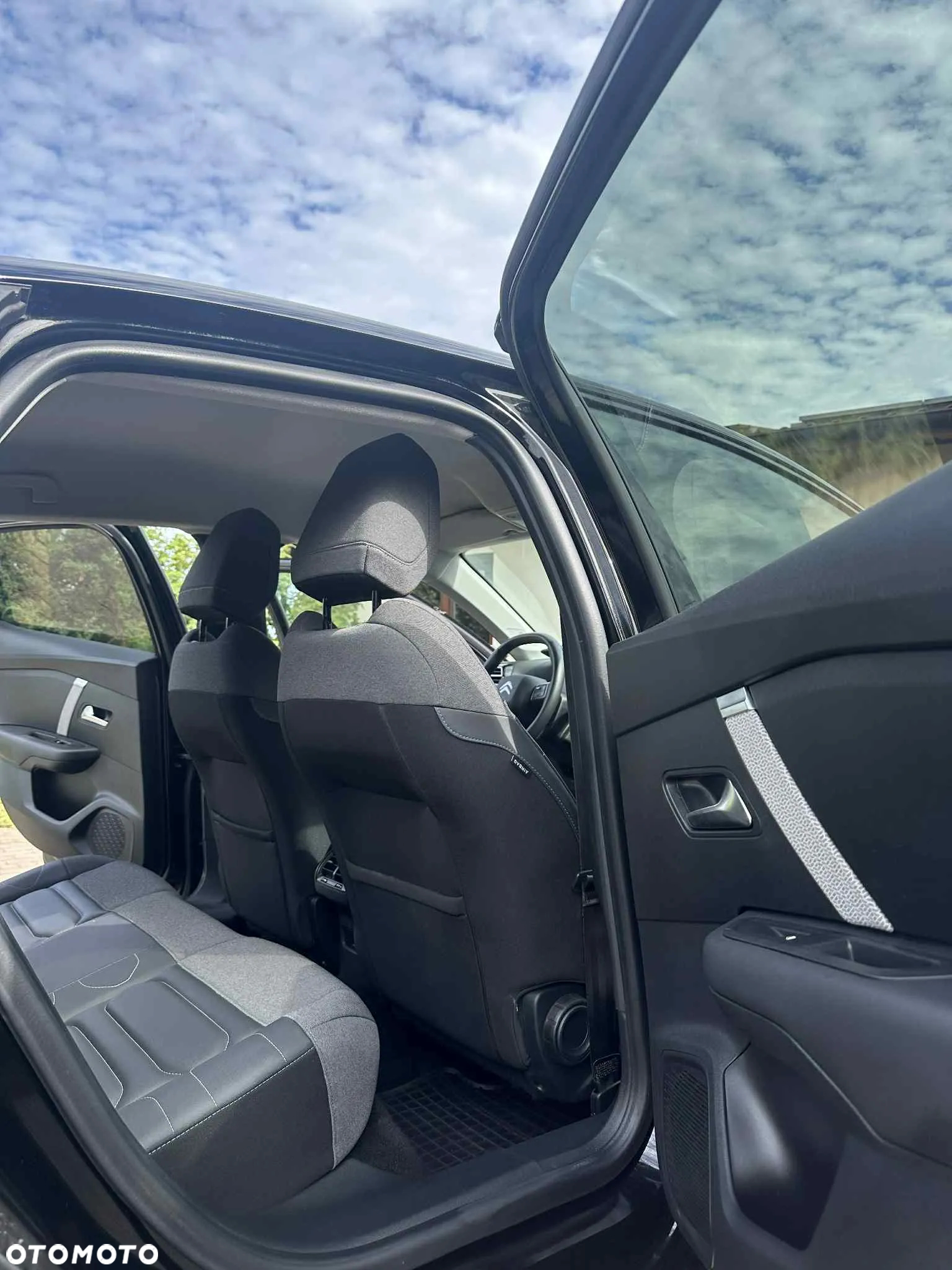 Citroën C4 1.2 PureTech Shine S&S EAT8 - 15