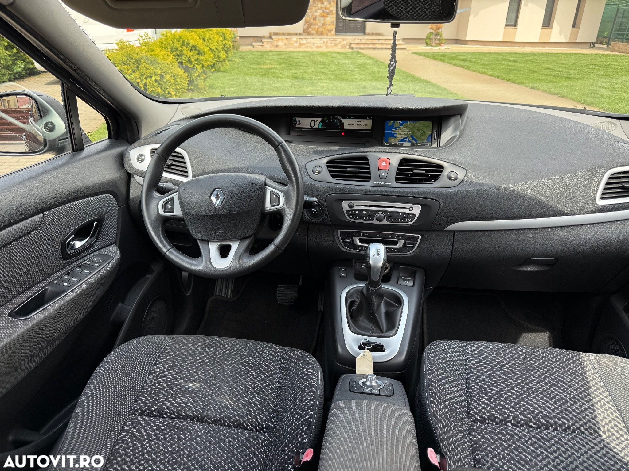 Renault Grand Scenic dCi 110 EDC Bose Edition - 20