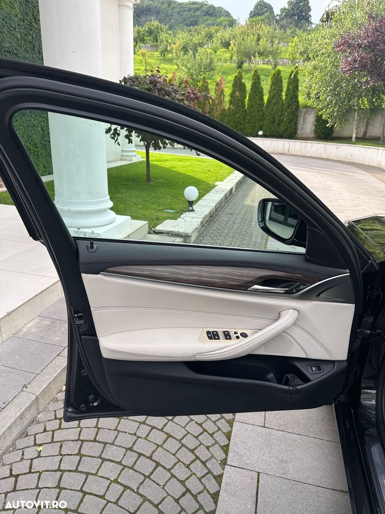 BMW Seria 5 520d xDrive AT - 19