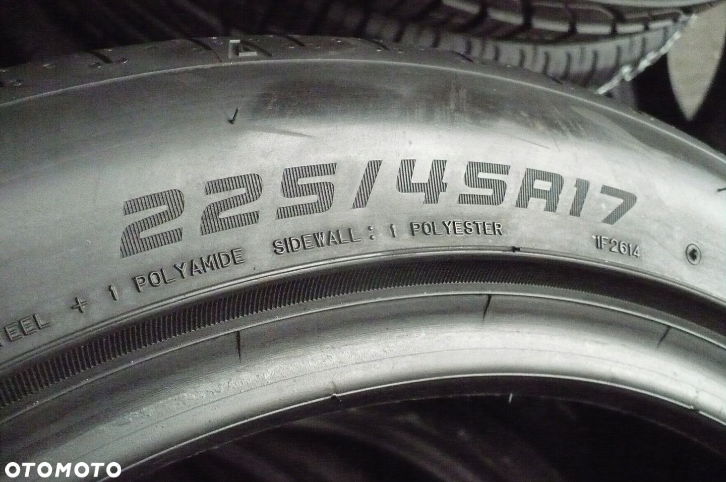 2x FALKEN Azenis FK520 225/45R17 6mm 6,4mm 2021 - 2
