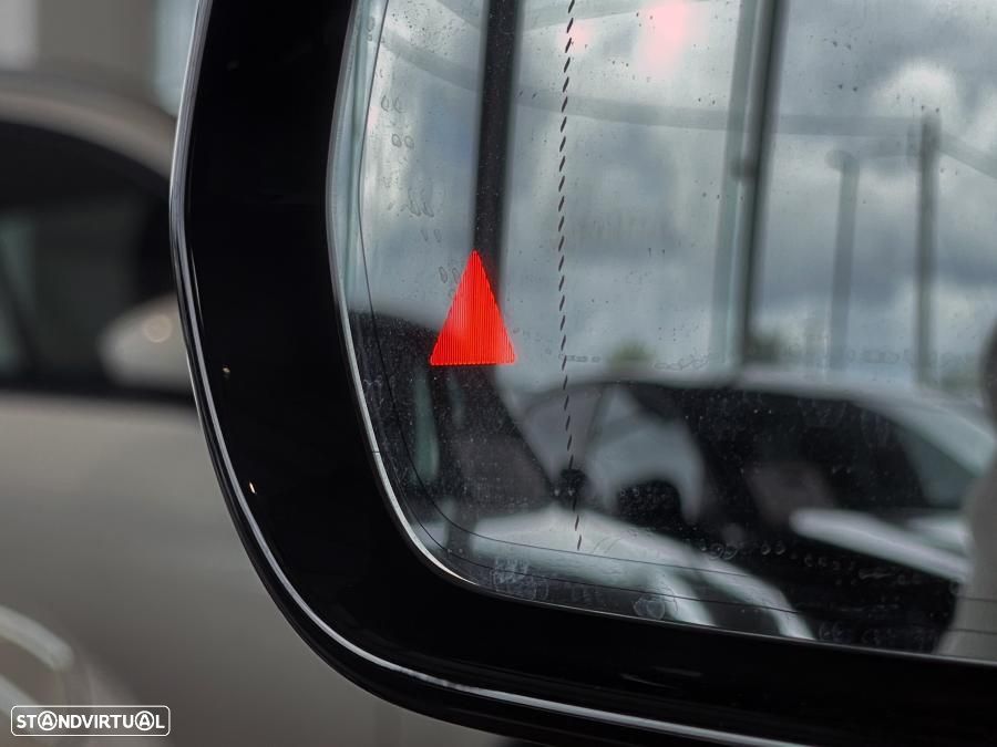 Mercedes-Benz EQB 300 4Matic Progressive - 30