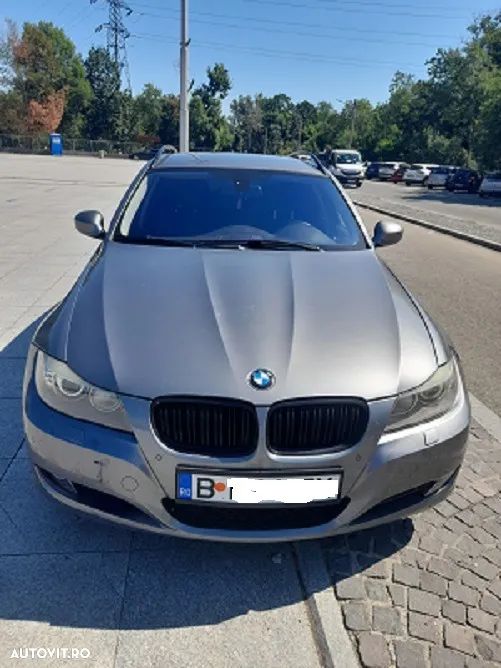 BMW Seria 3 318d Touring Aut. Luxury Line - 1