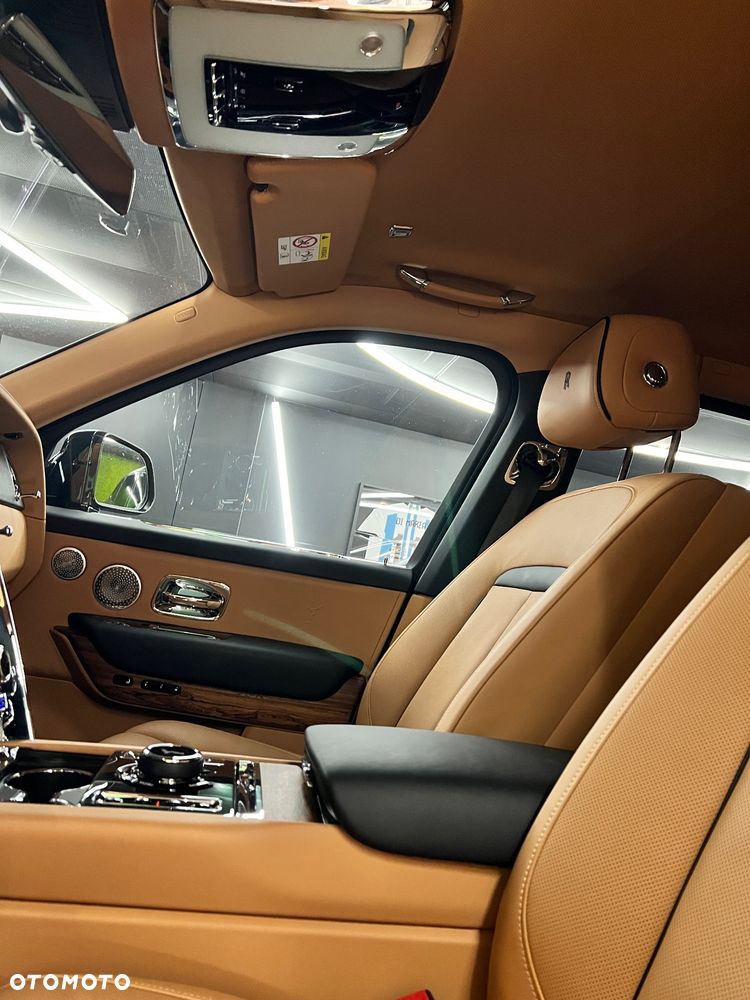 Rolls-Royce Cullinan - 3