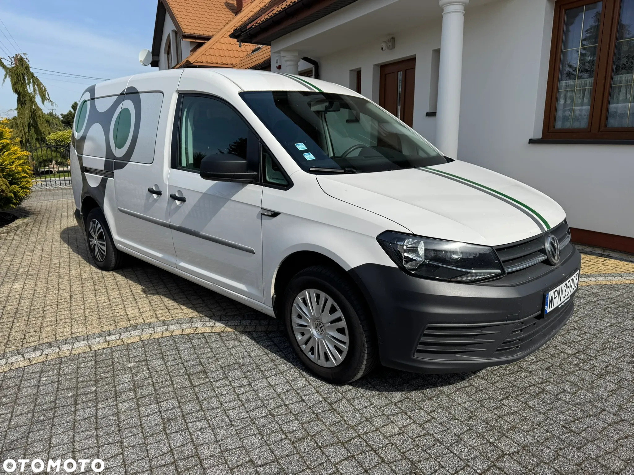 Volkswagen Caddy Maxi 2.0 TDI Comfortline - 2