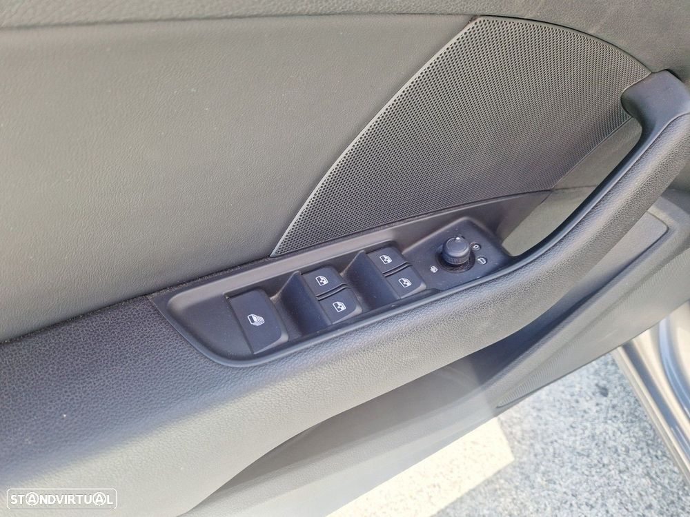 Audi A3 Cabrio 1.5 TFSI cylinder on demand S tronic sport - 18