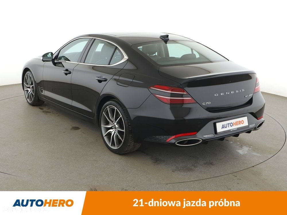 Genesis G70 - 4