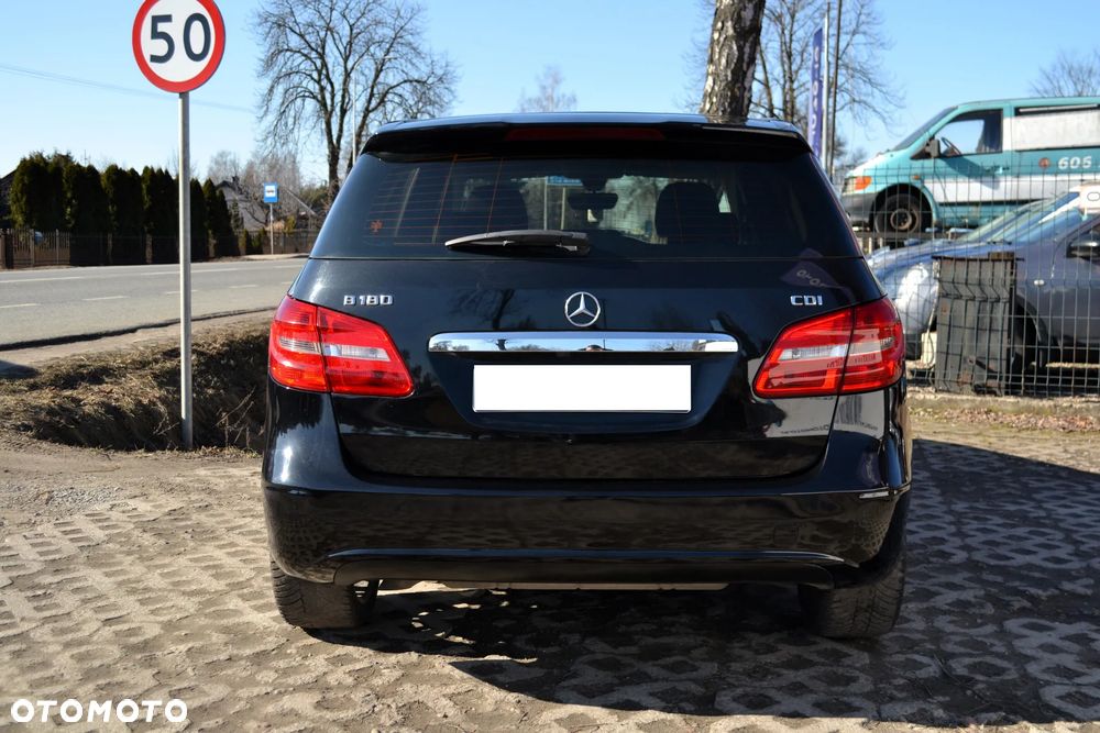 Mercedes-Benz Klasa B 180 CDI BlueEFFICIENCY Edition - 6