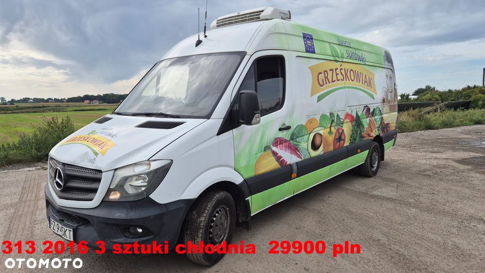 Mercedes-Benz SPRINTER - 32