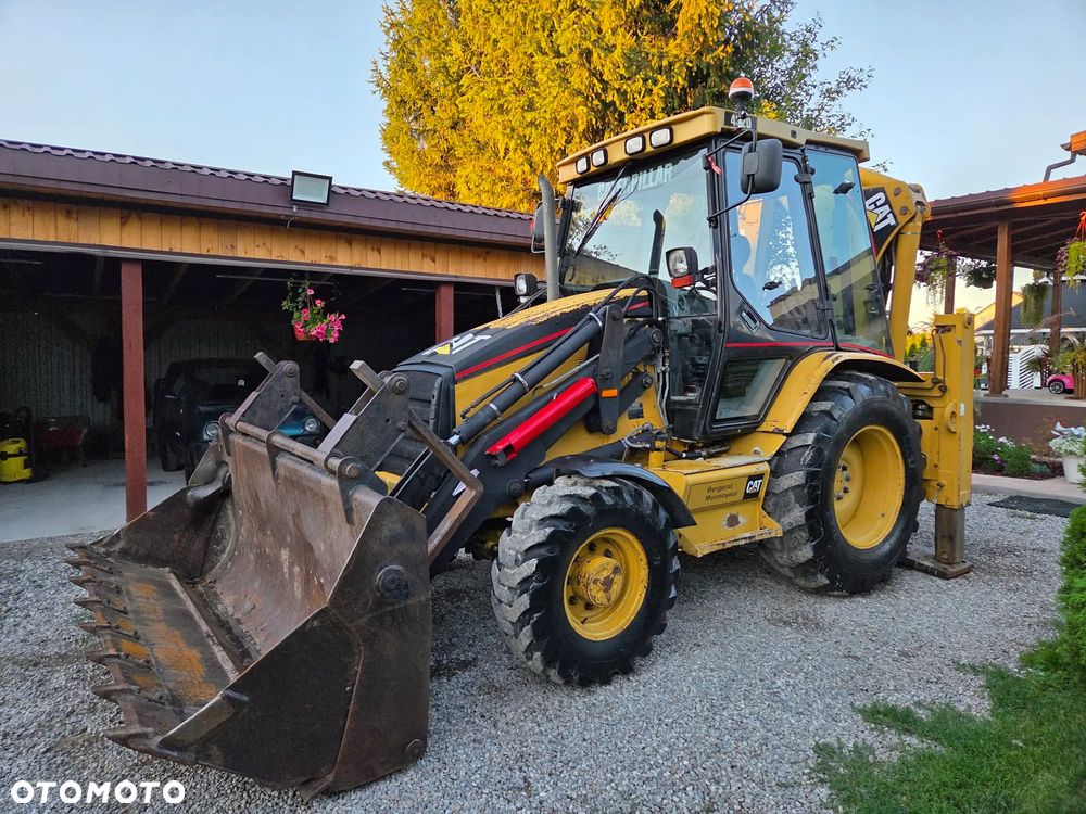 Caterpillar CAT 432D - 2