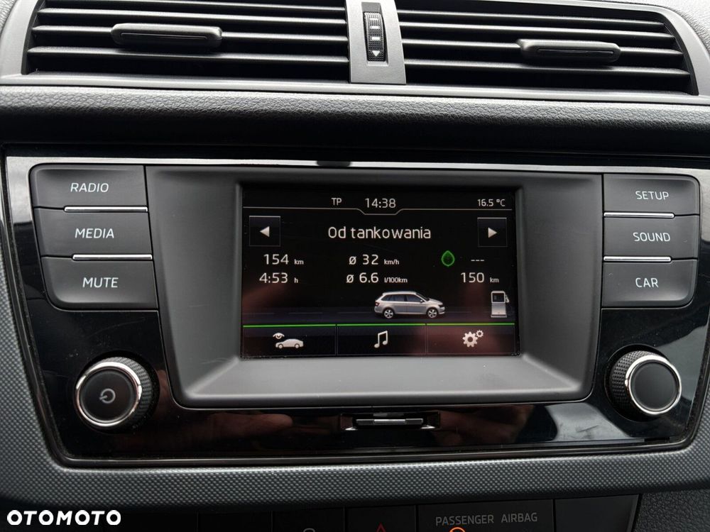 Skoda Fabia 1.2 TSI Active - 16
