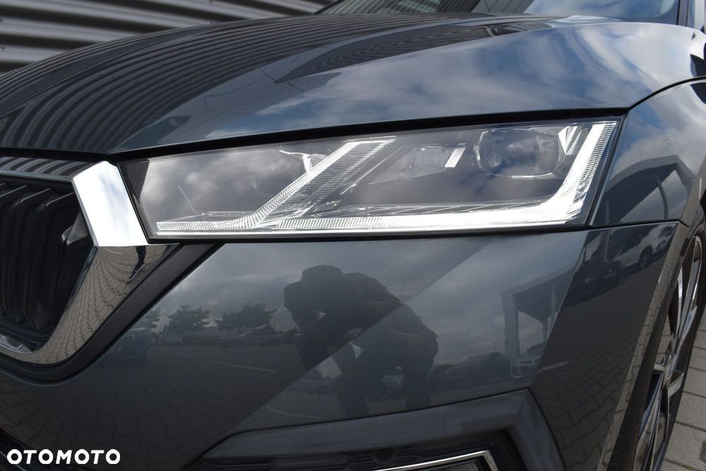 Skoda Octavia 1.5 TSI ACT Style DSG - 38