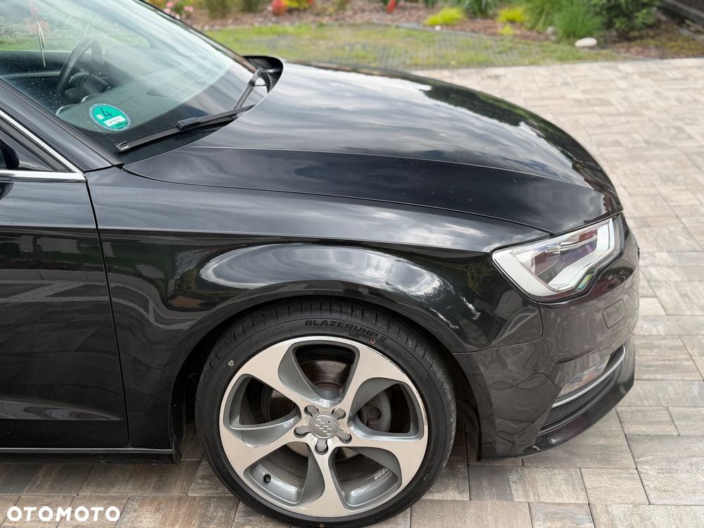 Audi A3 Sportback 2.0 TDI S line Sportpaket - 20