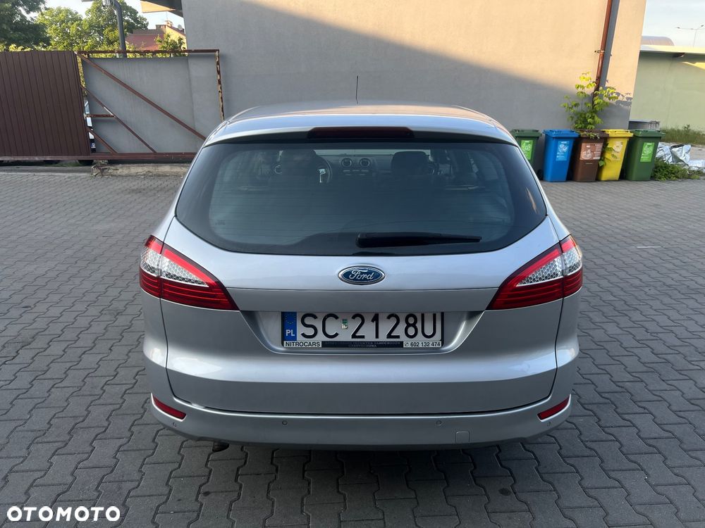 Ford Mondeo 2.0 TDCi Ghia - 6