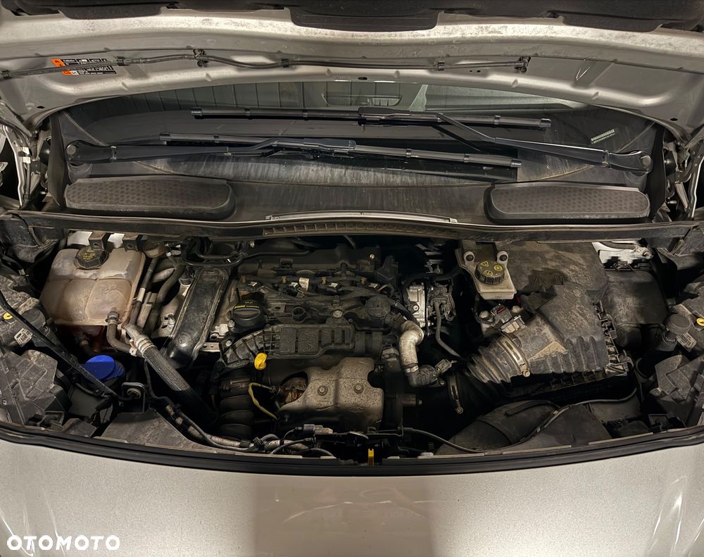 Ford Tourneo Connect Grand - 20