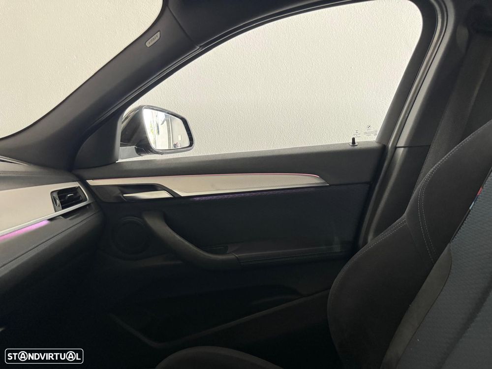 BMW X2 18 i sDrive Auto Pack M - 18
