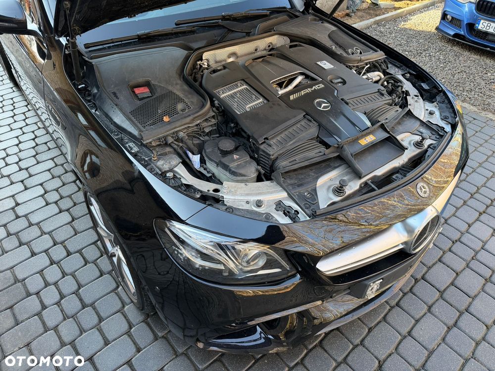 Mercedes-Benz Klasa E AMG 63 S 4Matic+ 9G-TRONIC - 14