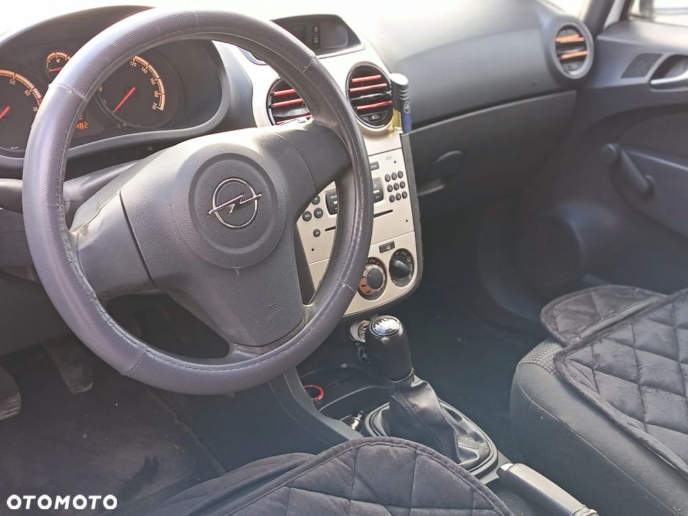 Opel Corsa - 5