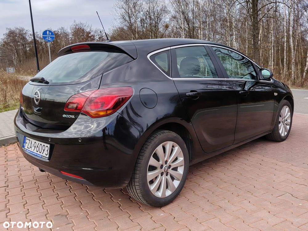 Opel Astra - 14