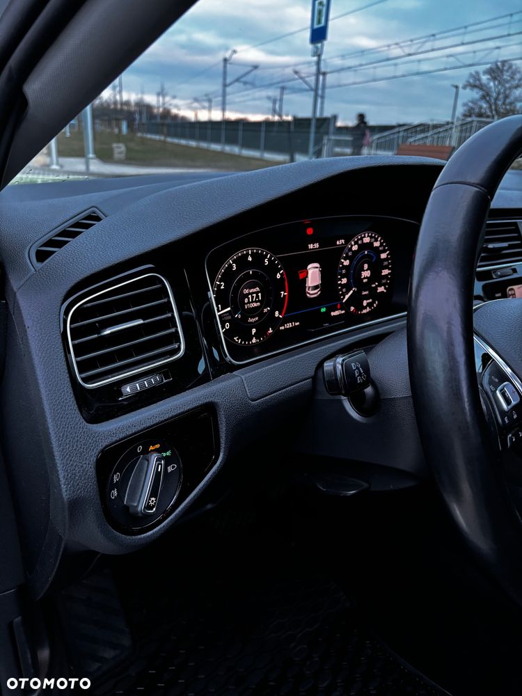 Volkswagen Golf 1.5 TSI ACT OPF DSG Highline - 25