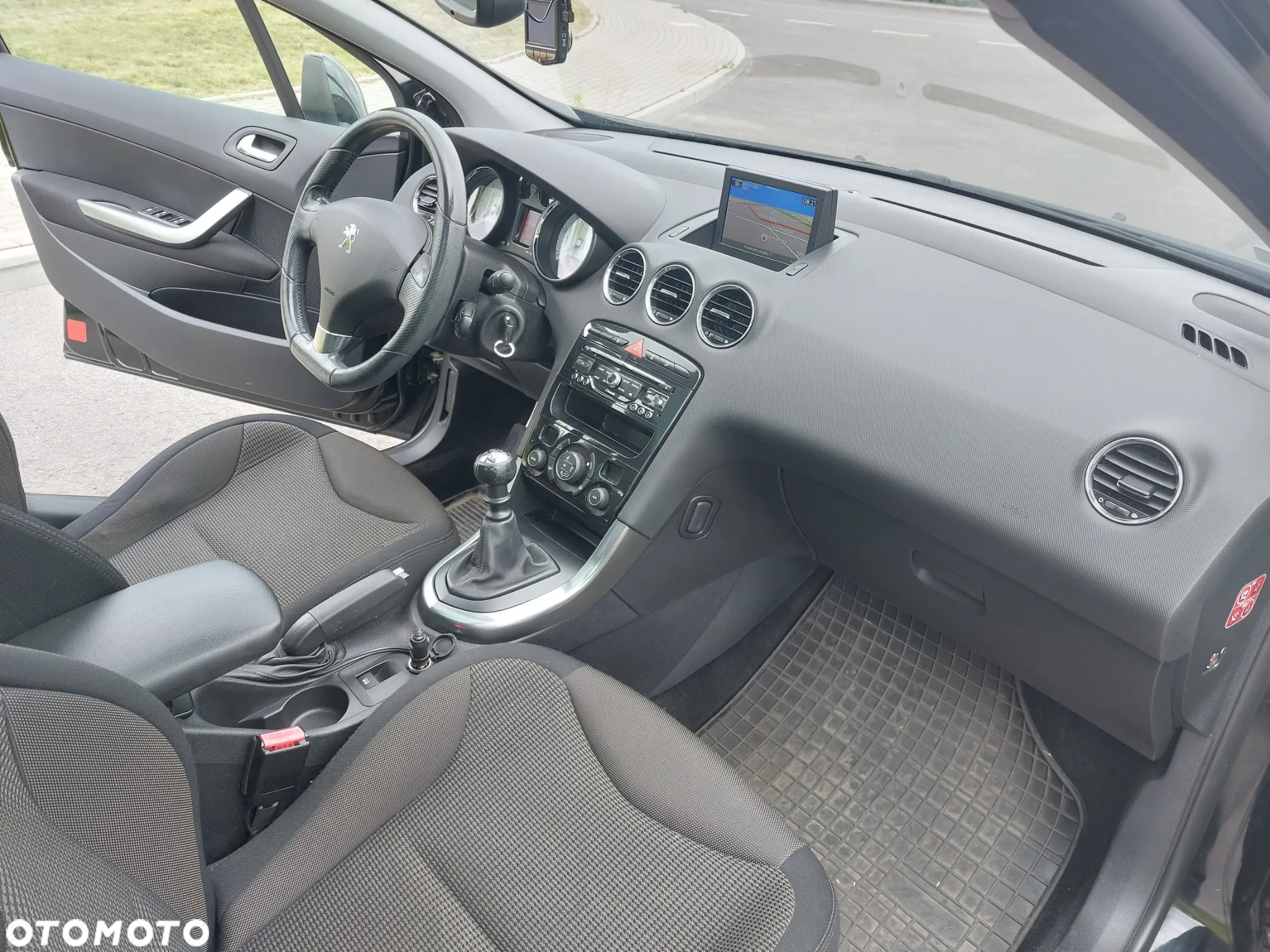 Peugeot 308 1.6 e-HDi Active S&S - 13
