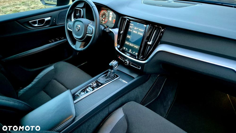 Volvo V60 D4 - 5