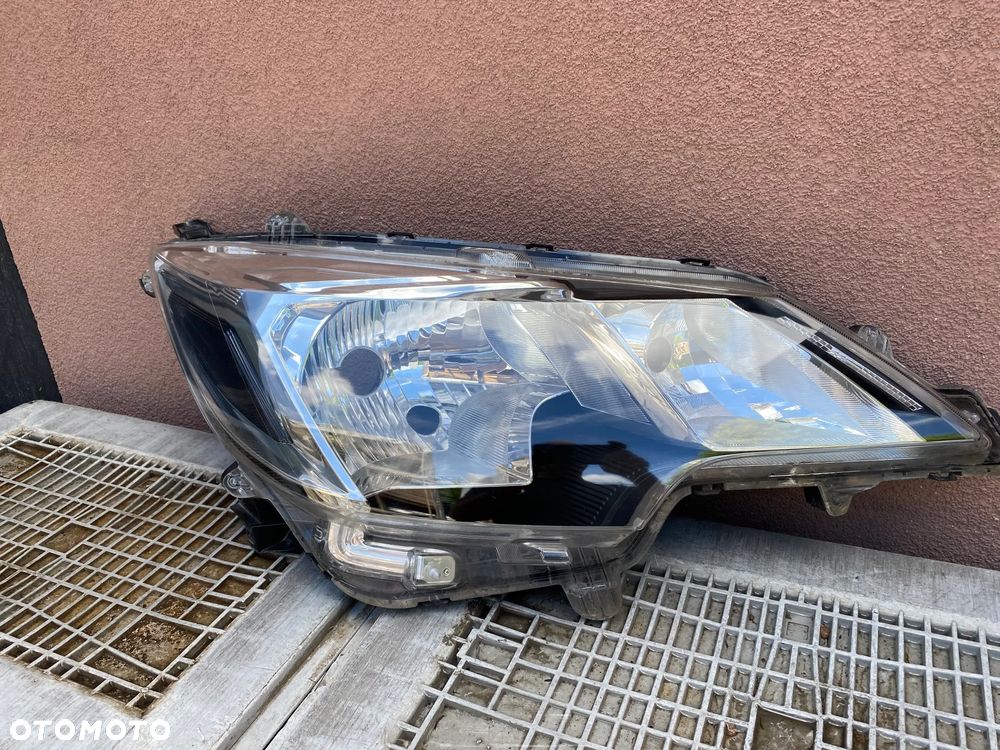 lampa space star II lift III prawa eu cała - 2