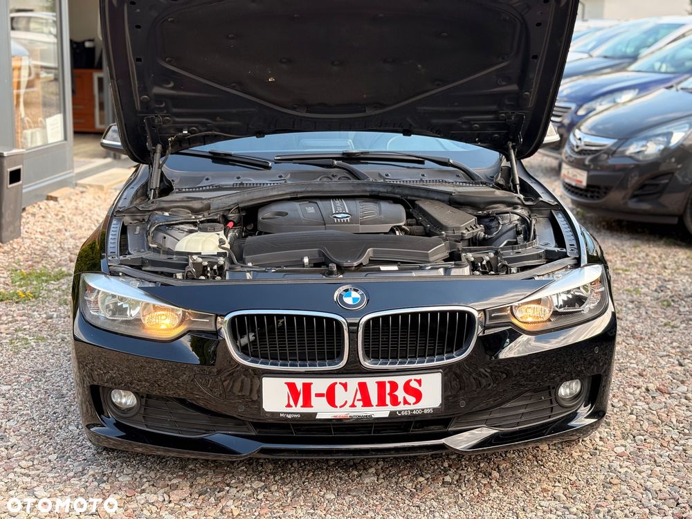 BMW Seria 3 320d DPF - 27
