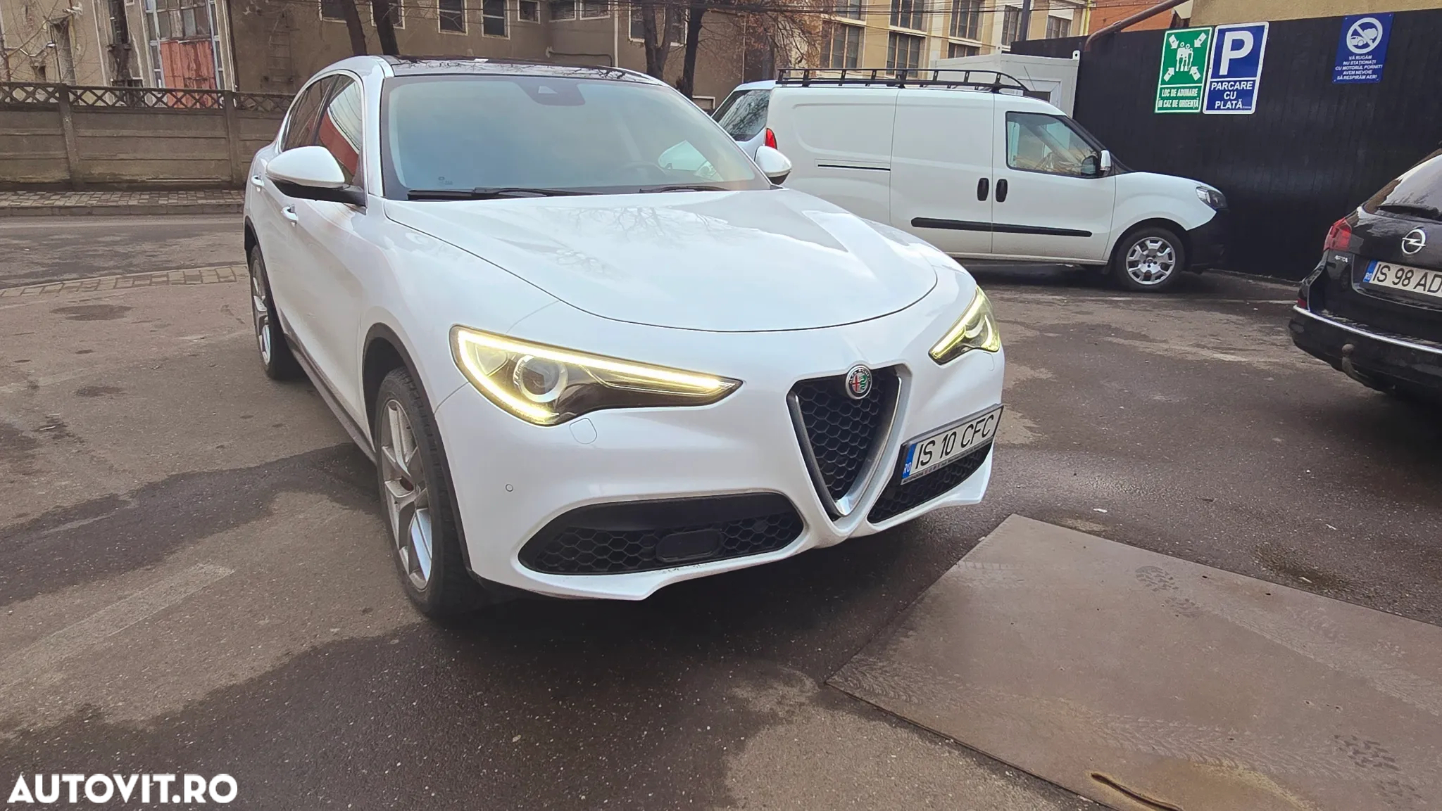 Alfa Romeo Stelvio 2.0 Turbo AWD AT8 First Edition - 2