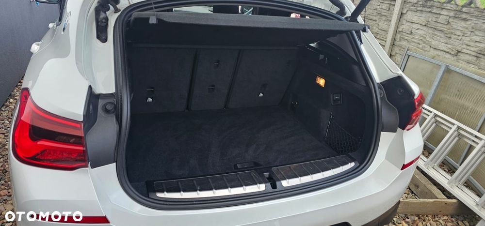 BMW X2 - 12